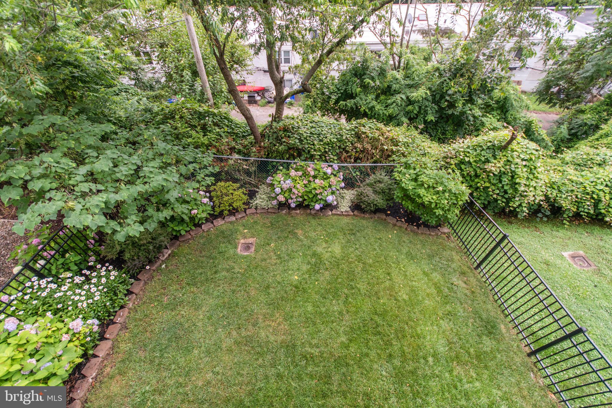 264 Ripka Street Philadelphia, PA 19127 - Photo 13 of 35