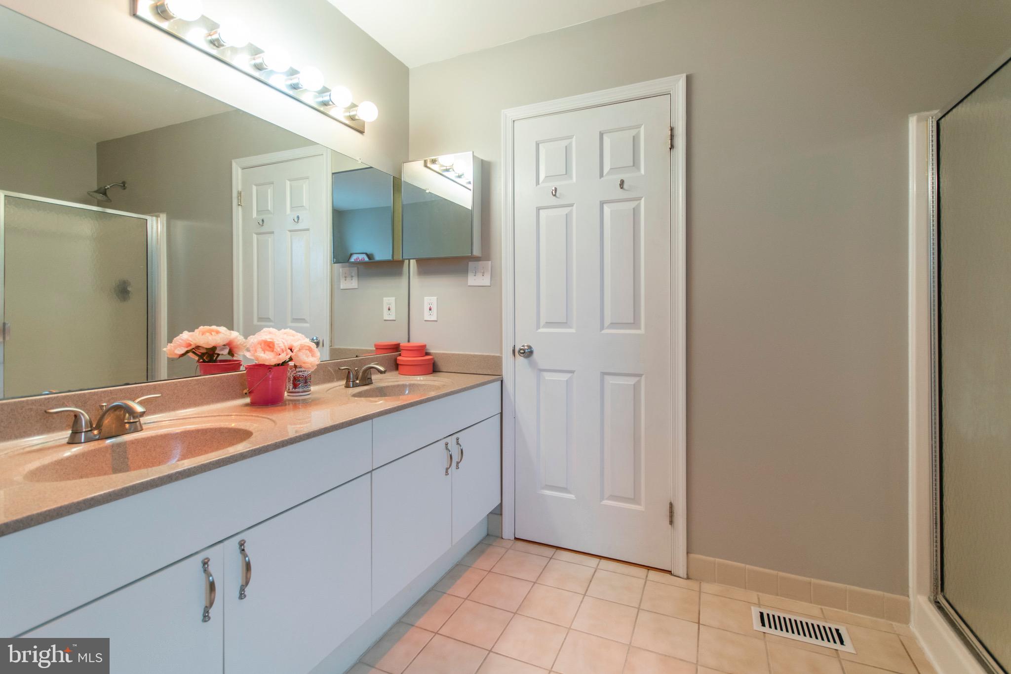 264 Ripka Street Philadelphia, PA 19127 - Photo 20 of 35