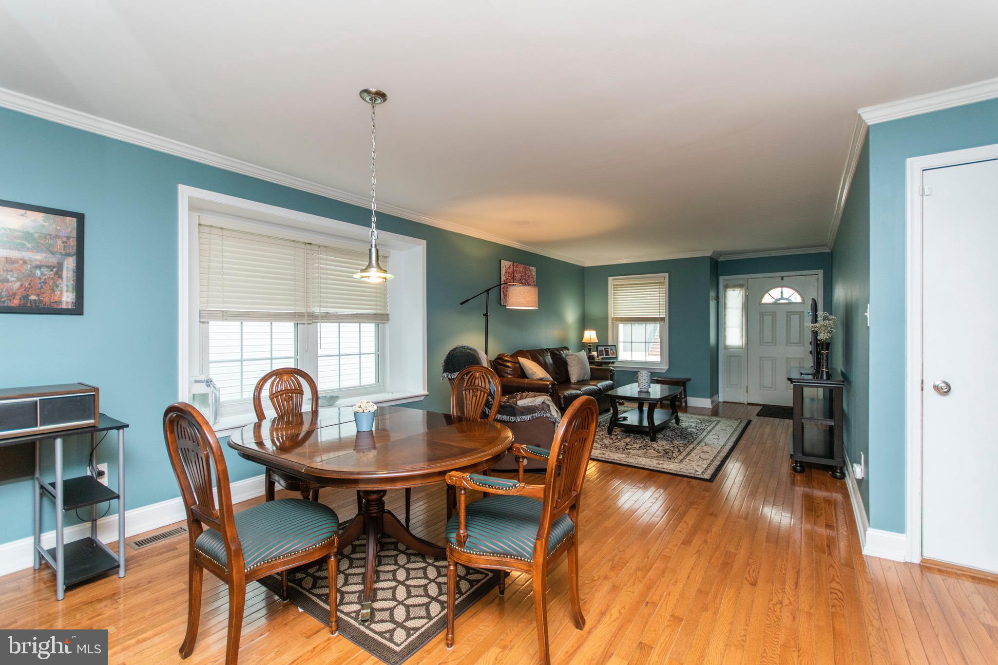 264 Ripka Street Philadelphia, PA 19127 - Photo 3 of 35