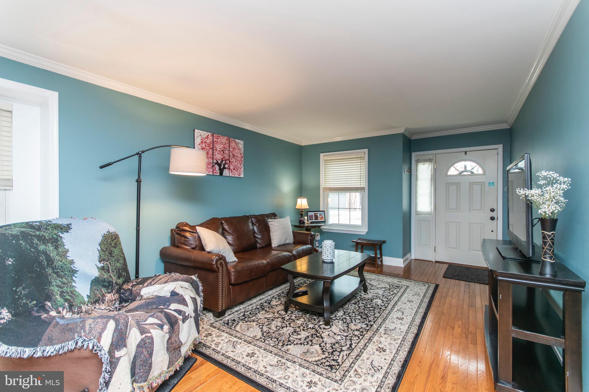 264 Ripka Street Philadelphia, PA 19127 - Photo 4 of 35