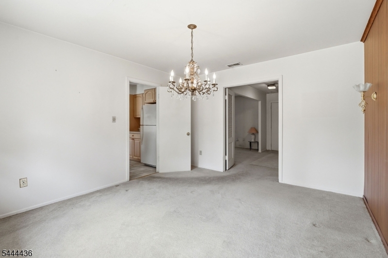 23 Sweetbriar Road Somerset, NJ 08873 - Photo 15 of 49