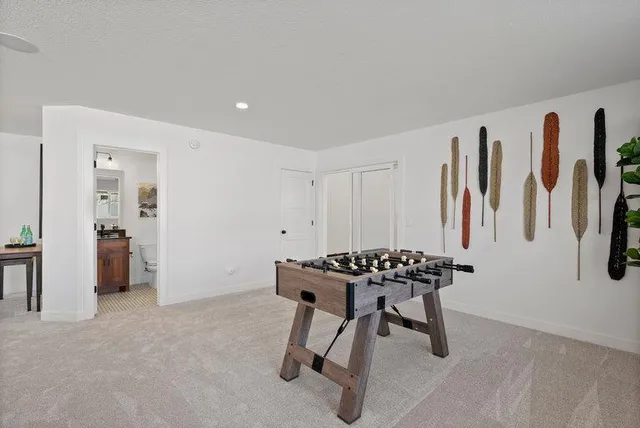 $878,000 | 5850 Freeland Bay North, Hugo, MN 55038