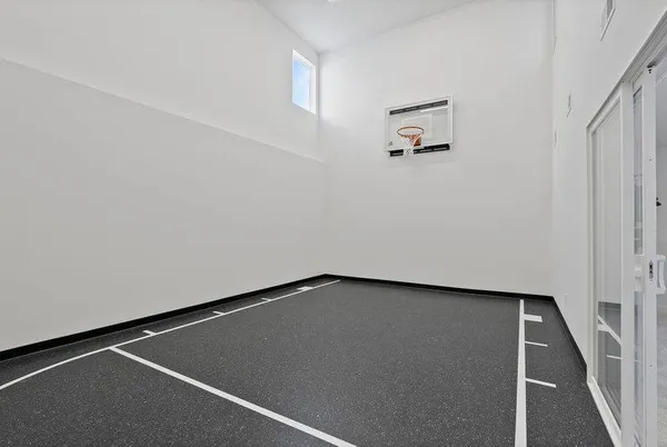 $878,000 | 5850 Freeland Bay North, Hugo, MN 55038