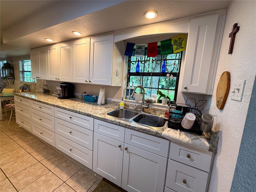7023 West Riverbend Road Dunnellon, FL 34433 - Photo 8 of 39 Gallery Image 8