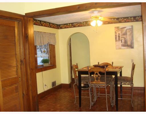 Kitchen. Eat in area of kitchen