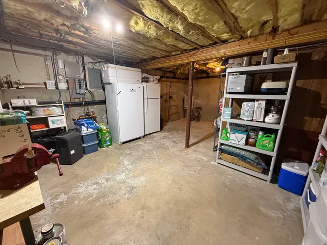 $655,000 | 35 Mustang Drive, Shelton, CT 06484