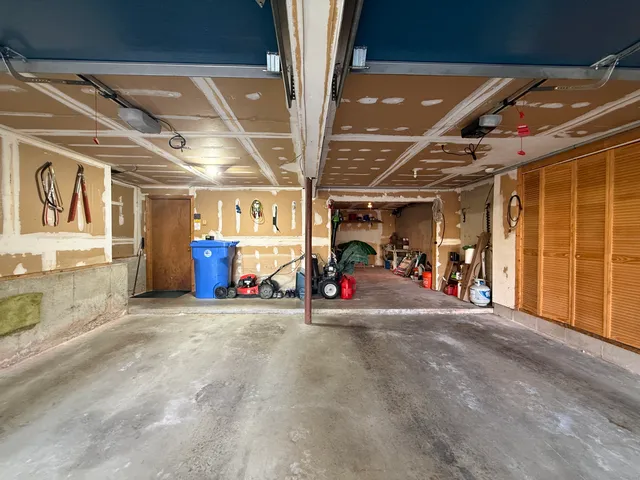 $655,000 | 35 Mustang Drive, Shelton, CT 06484