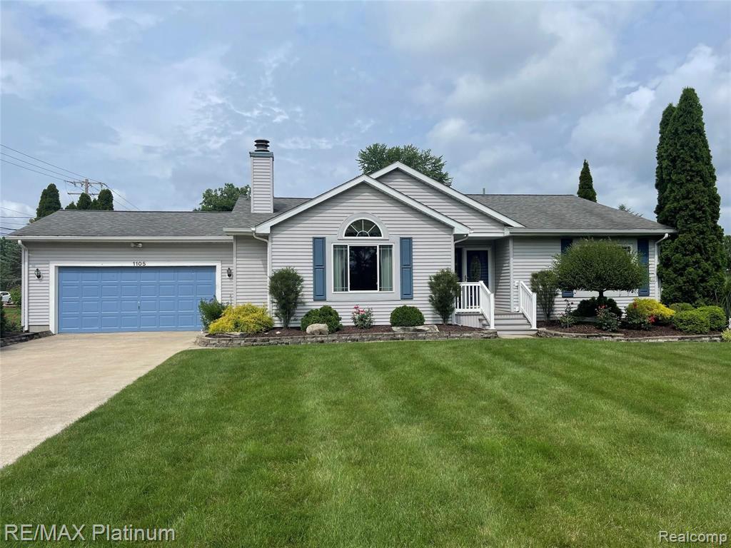 1105 Ripley Road Linden, MI 48451 - Photo 2 of 27