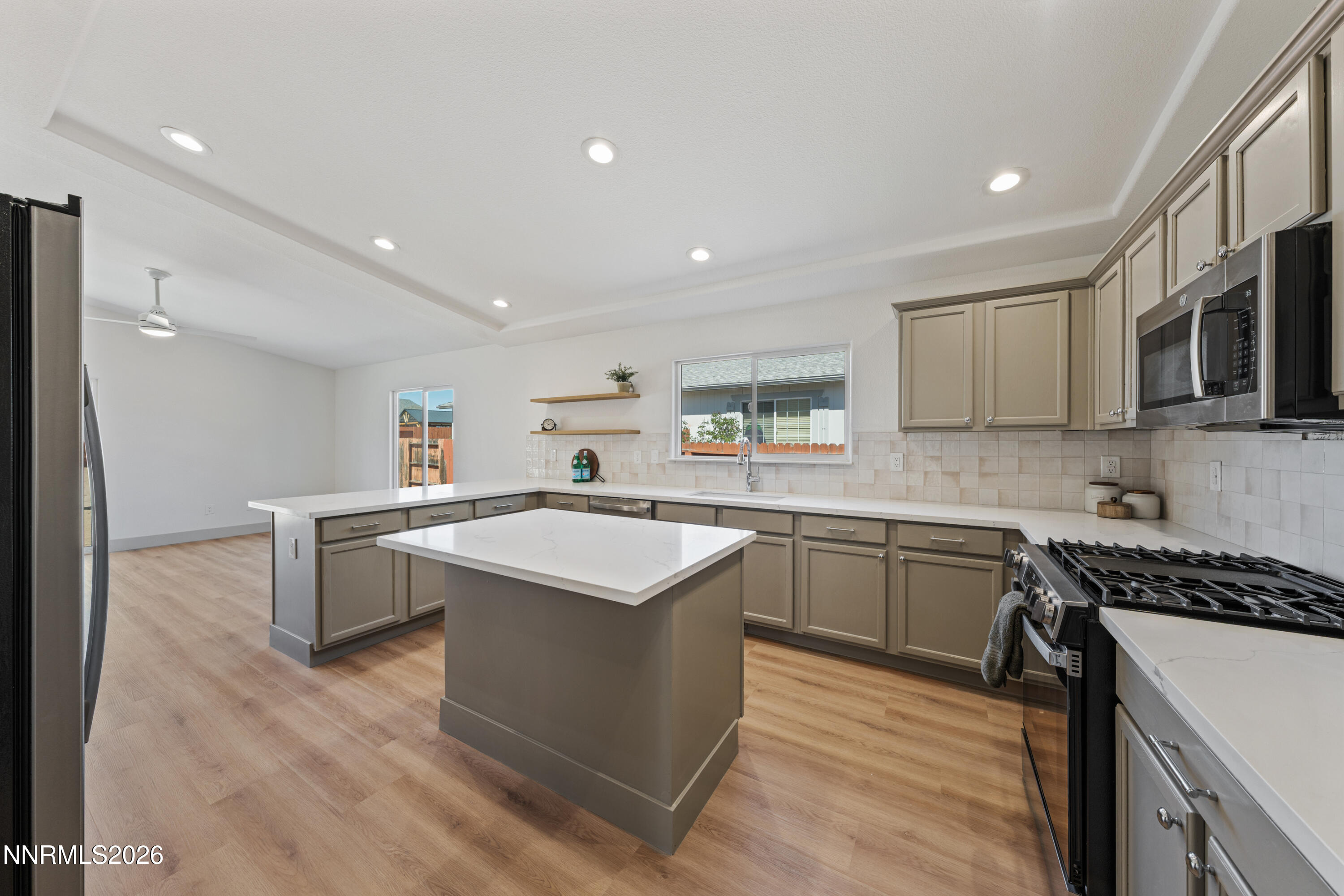 18335 Goose Lake Court Reno, NV 89508 - Photo 17 of 37 A7V05132
