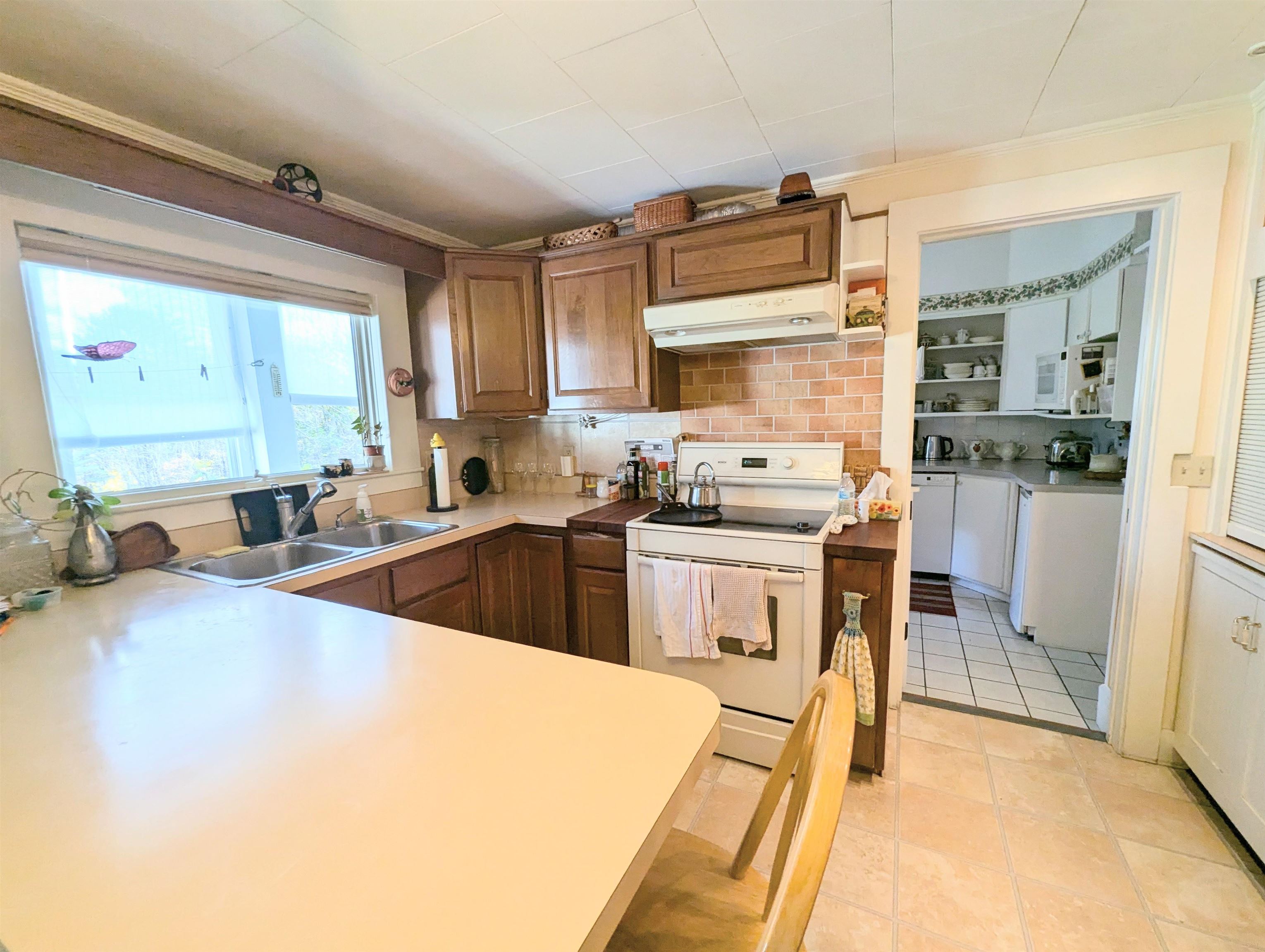 1573 Highway 5 Barnet, VT 05821 - Photo 15 of 33