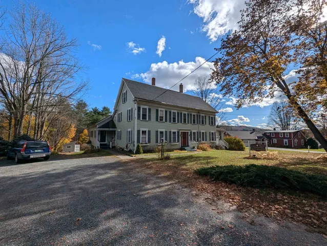 $1,250 | 1573 Highway 5, Barnet, VT 05821