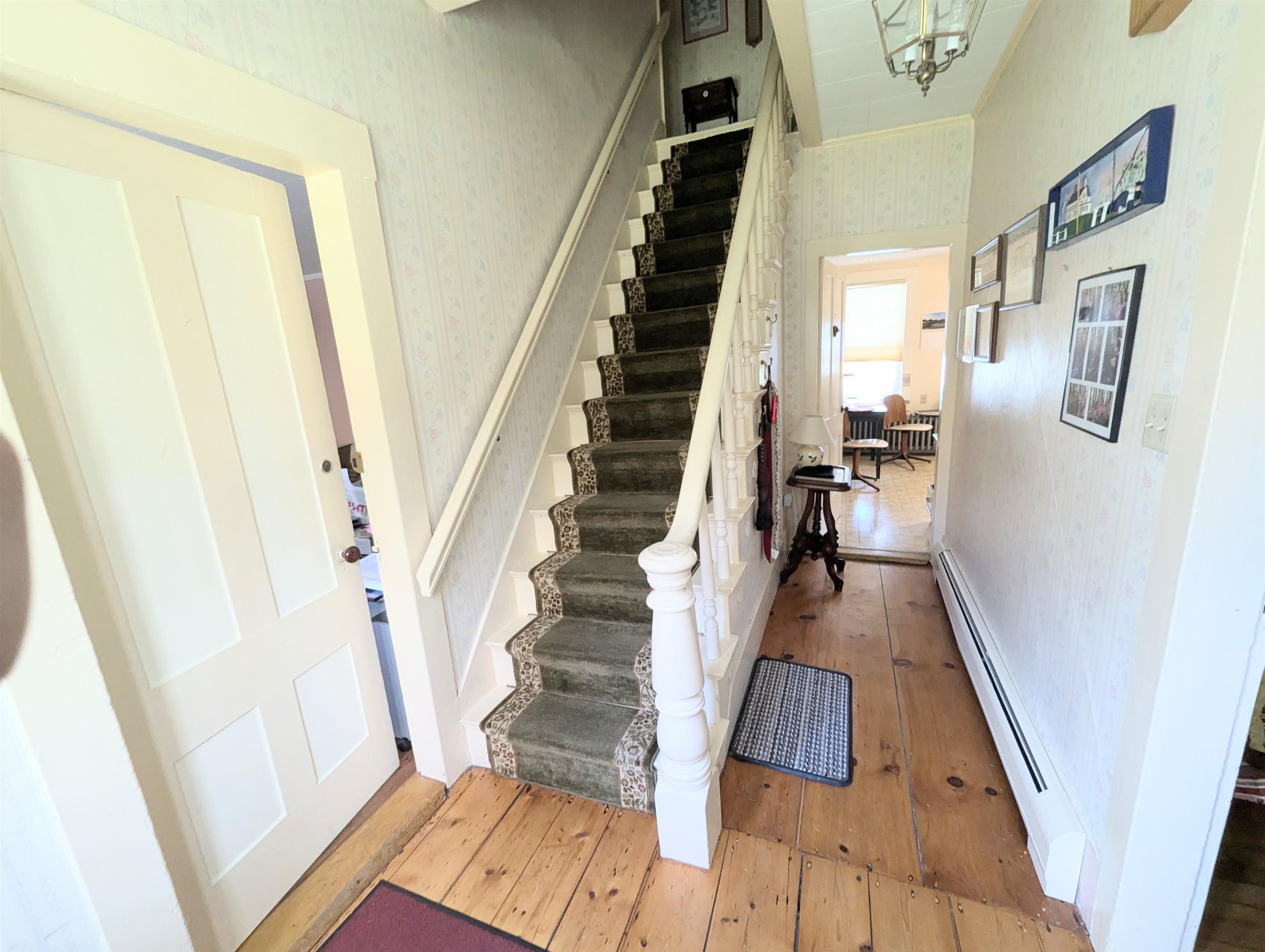 1573 Highway 5 Barnet, VT 05821 - Photo 21 of 33