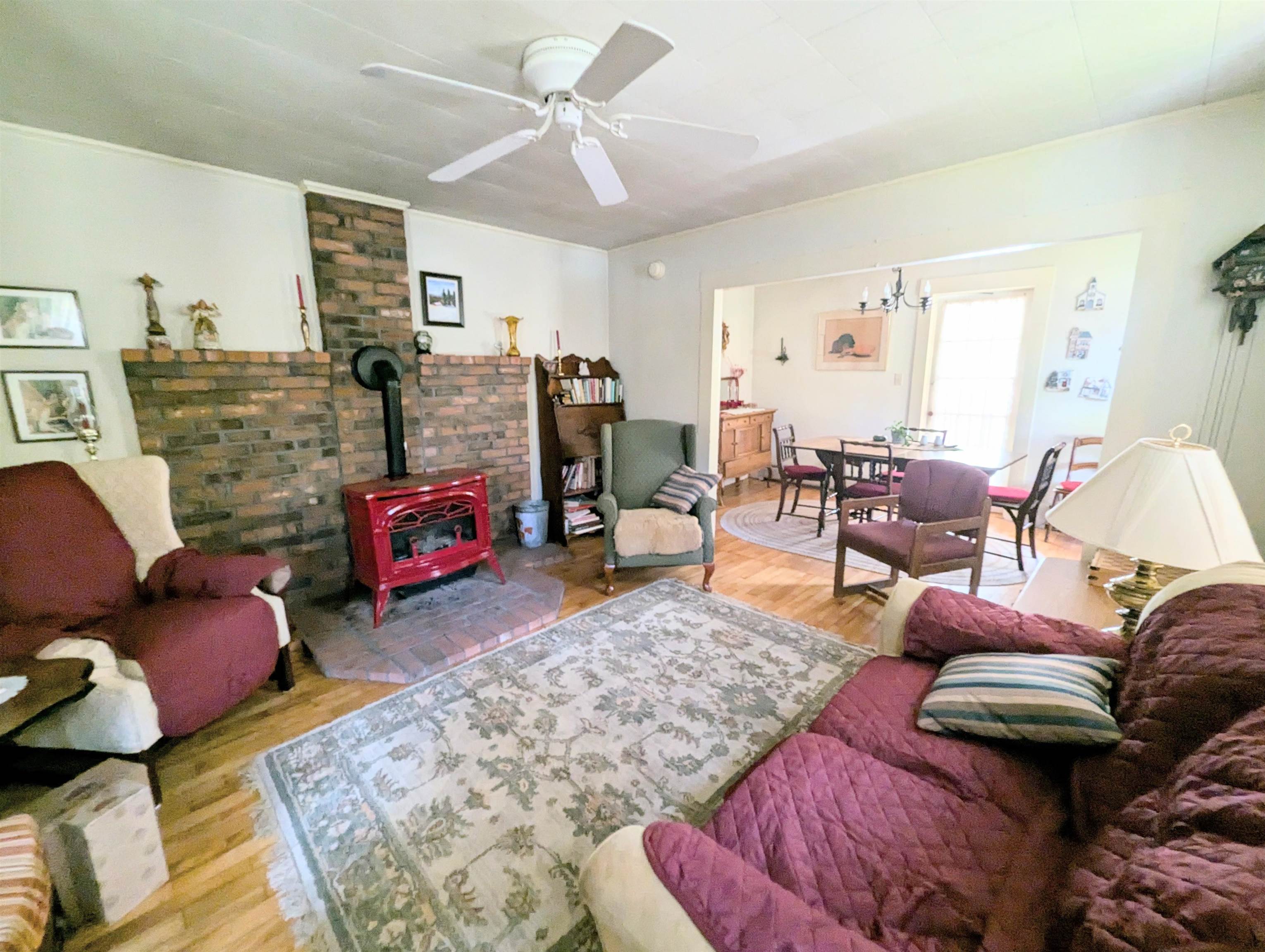 1573 Highway 5 Barnet, VT 05821 - Photo 7 of 33