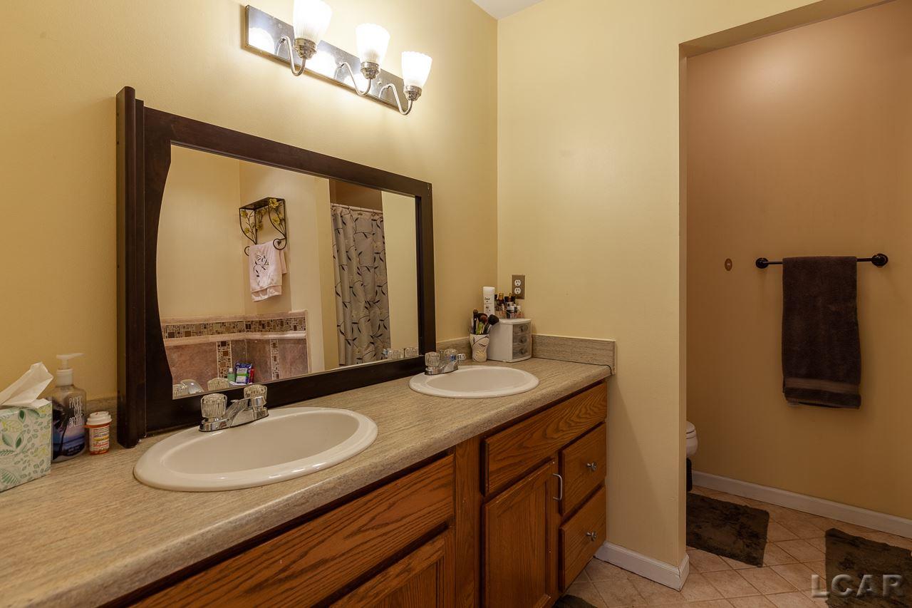 6607 Pocklington Road Britton, MI 49229 - Photo 40 of 55 50005677-39.JPG