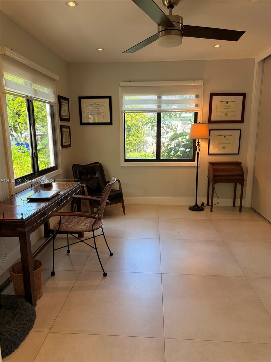 360 Northwest 40th Street Miami, FL 33127 - Photo 13 of 31