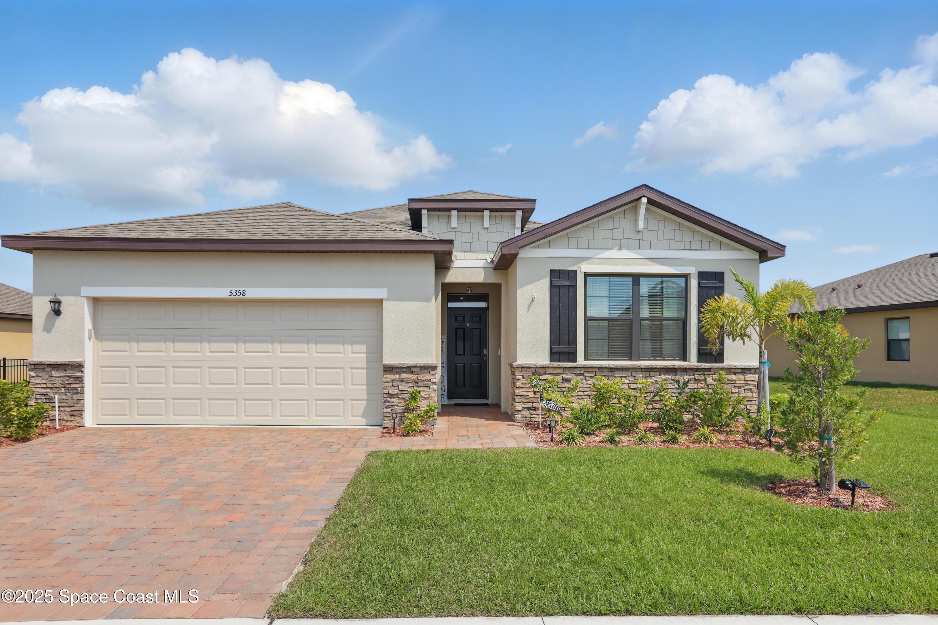 5358 Waterfall Place Grant, FL 32949 - Photo 34 of 63 Front of House