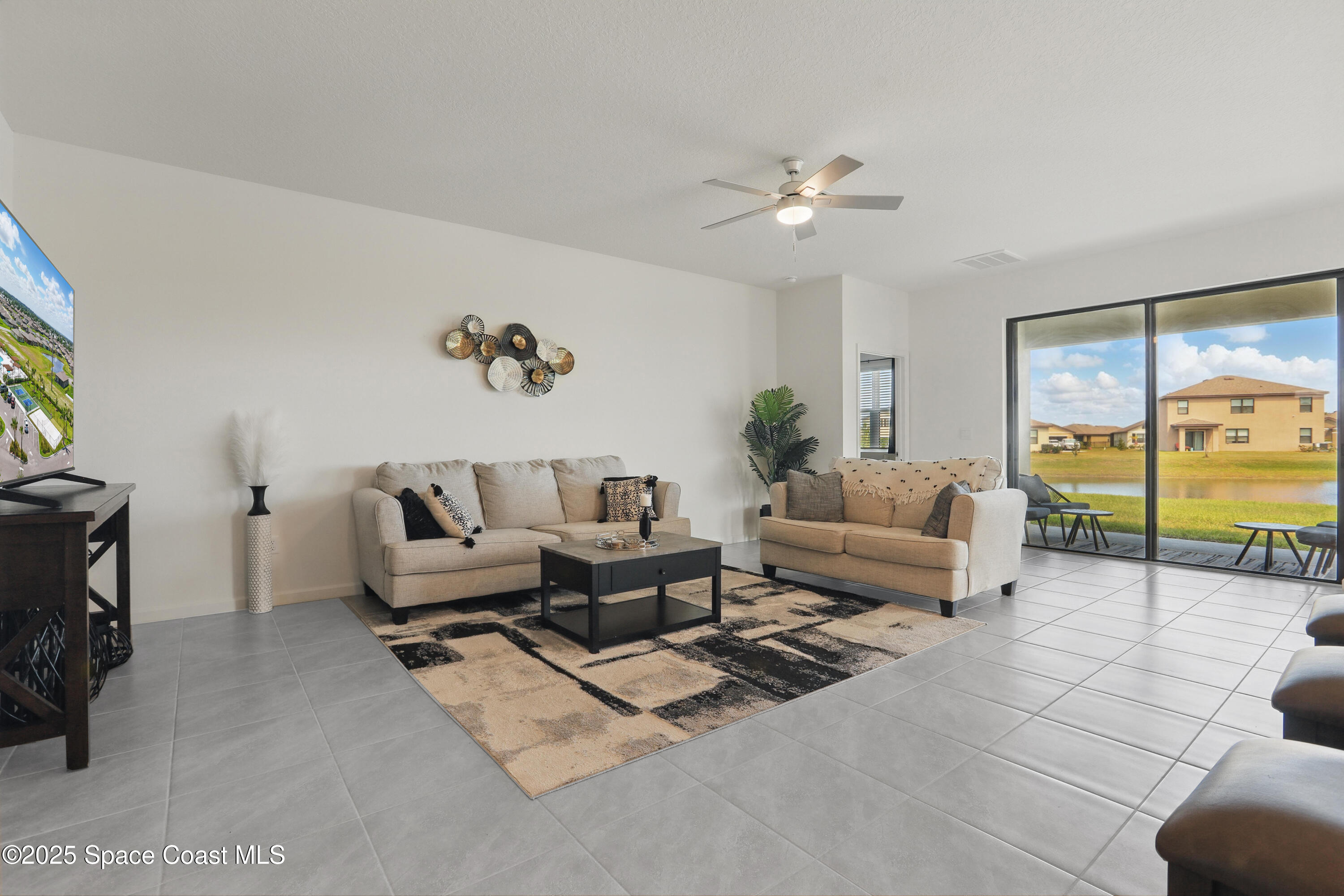 5358 Waterfall Place Grant, FL 32949 - Photo 6 of 63 Living Room