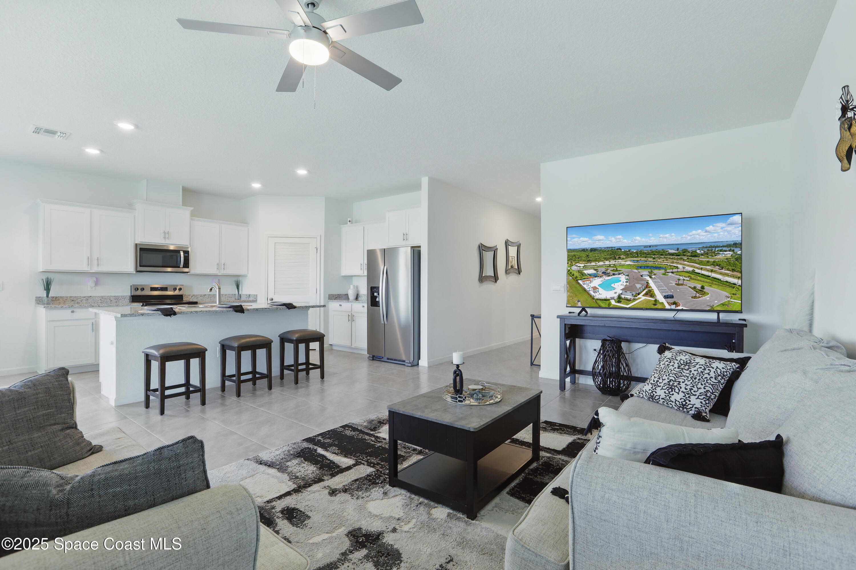 5358 Waterfall Place Grant, FL 32949 - Photo 8 of 63 Living Room