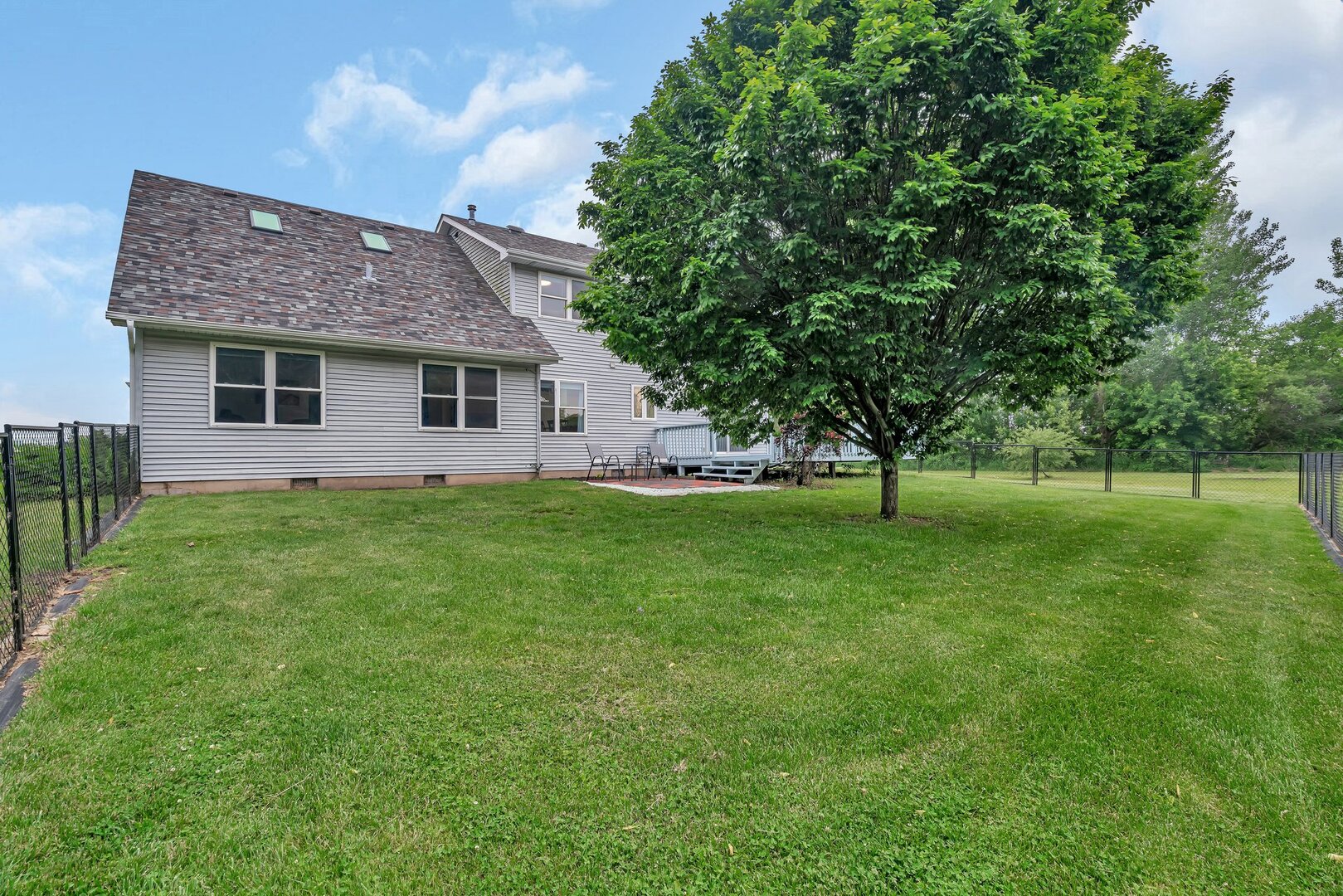 35924 Gray Road Custer Park, IL 60481 - Photo 40 of 43 a front view of house with yard and green space