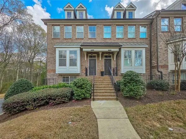 $540,000 | 7910 Willoughby Court, Alpharetta, GA 30005