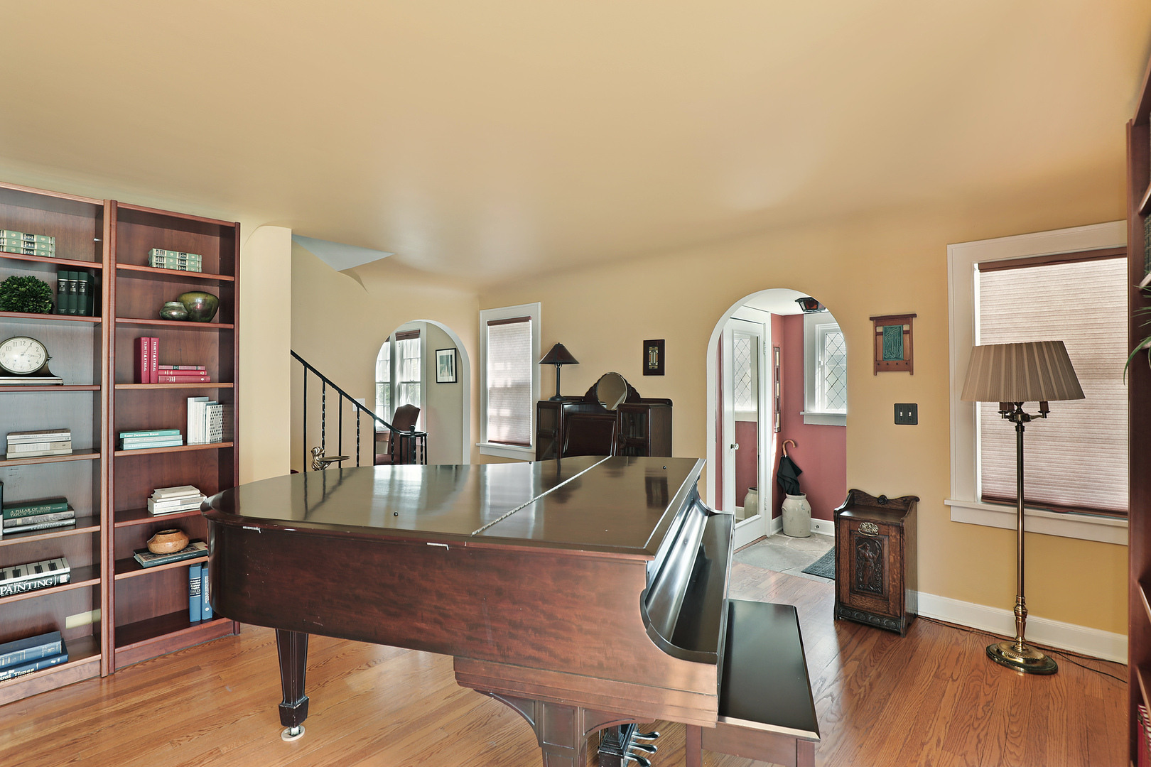 2022 Center Avenue Northbrook, IL 60062 - Photo 2 of 22