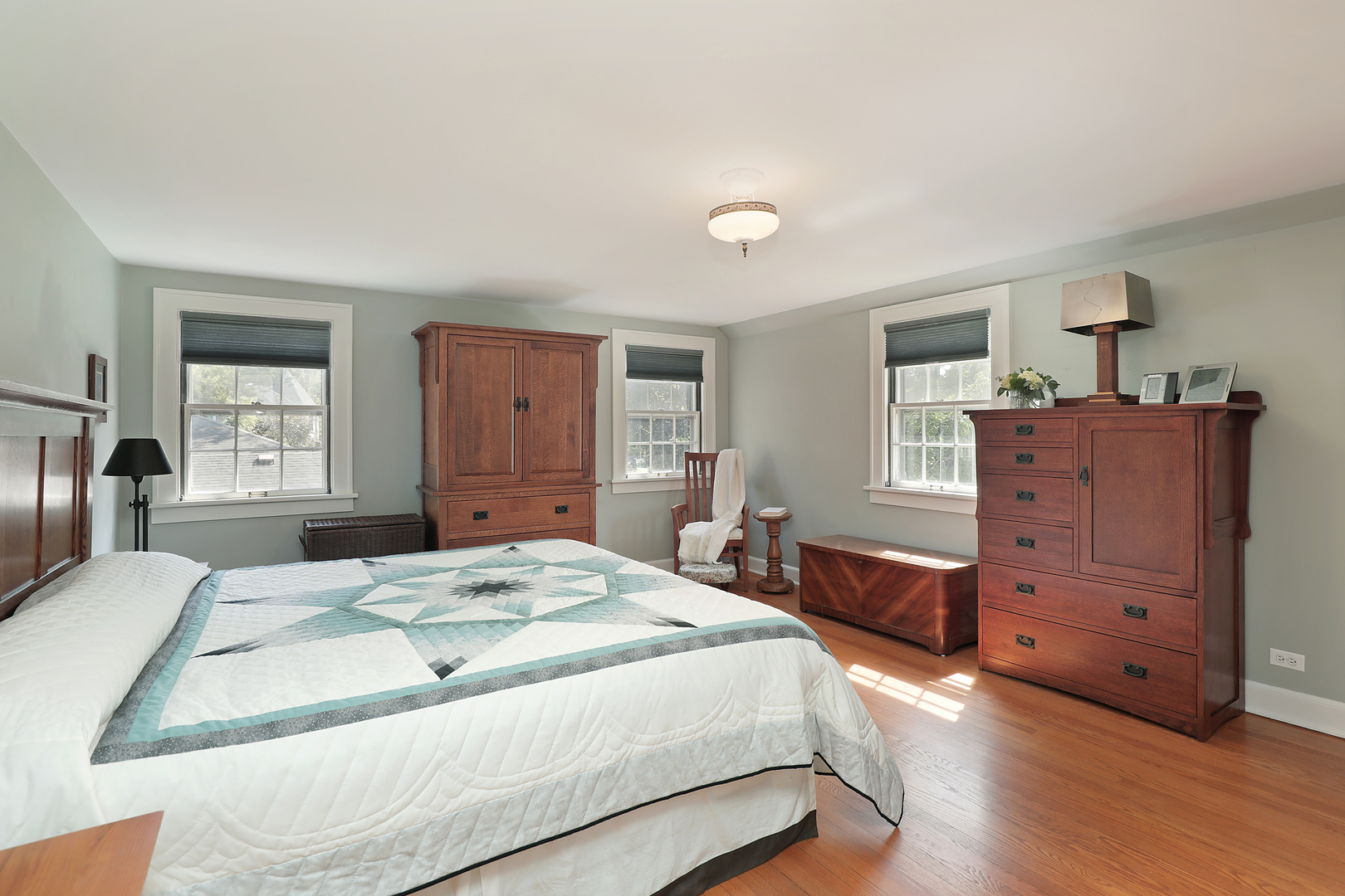 2022 Center Avenue Northbrook, IL 60062 - Photo 10 of 22