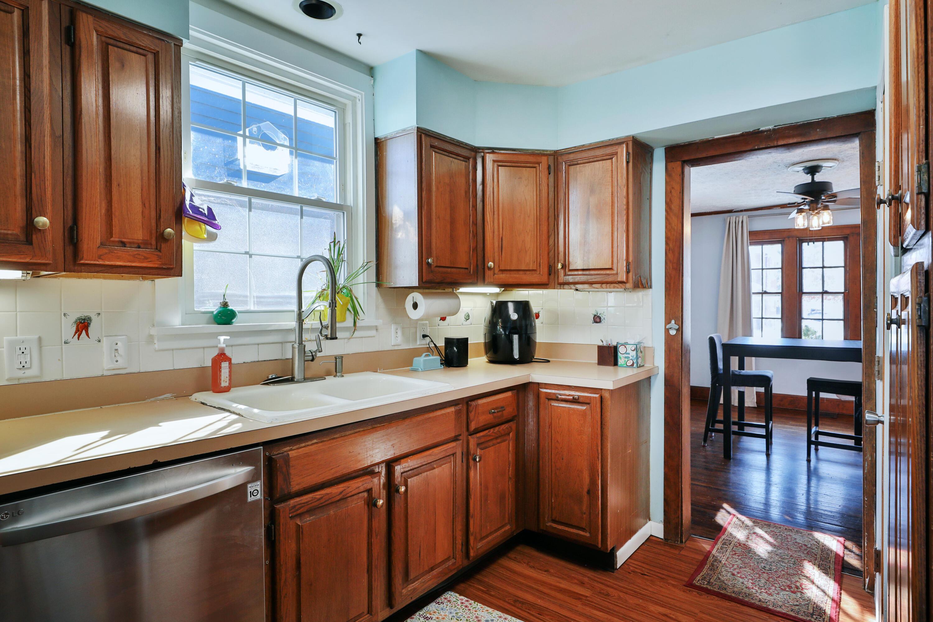 82 Blenheim Road Columbus, OH 43214 - Photo 22 of 51 82Blenheim-13