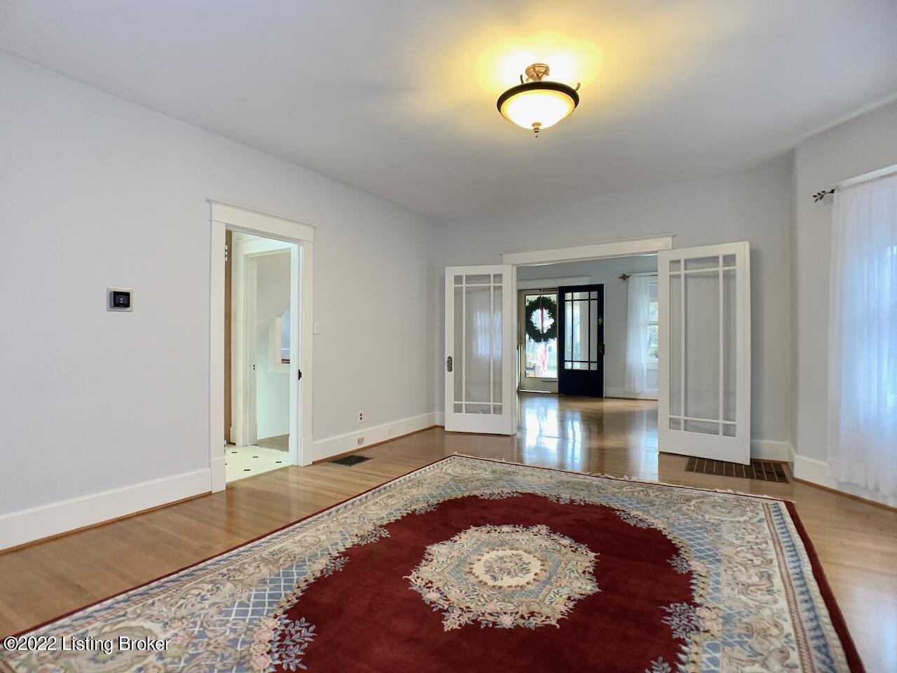 1933 Rutherford Avenue Louisville, KY 40205 - Photo 10 of 67 IMG_5866
