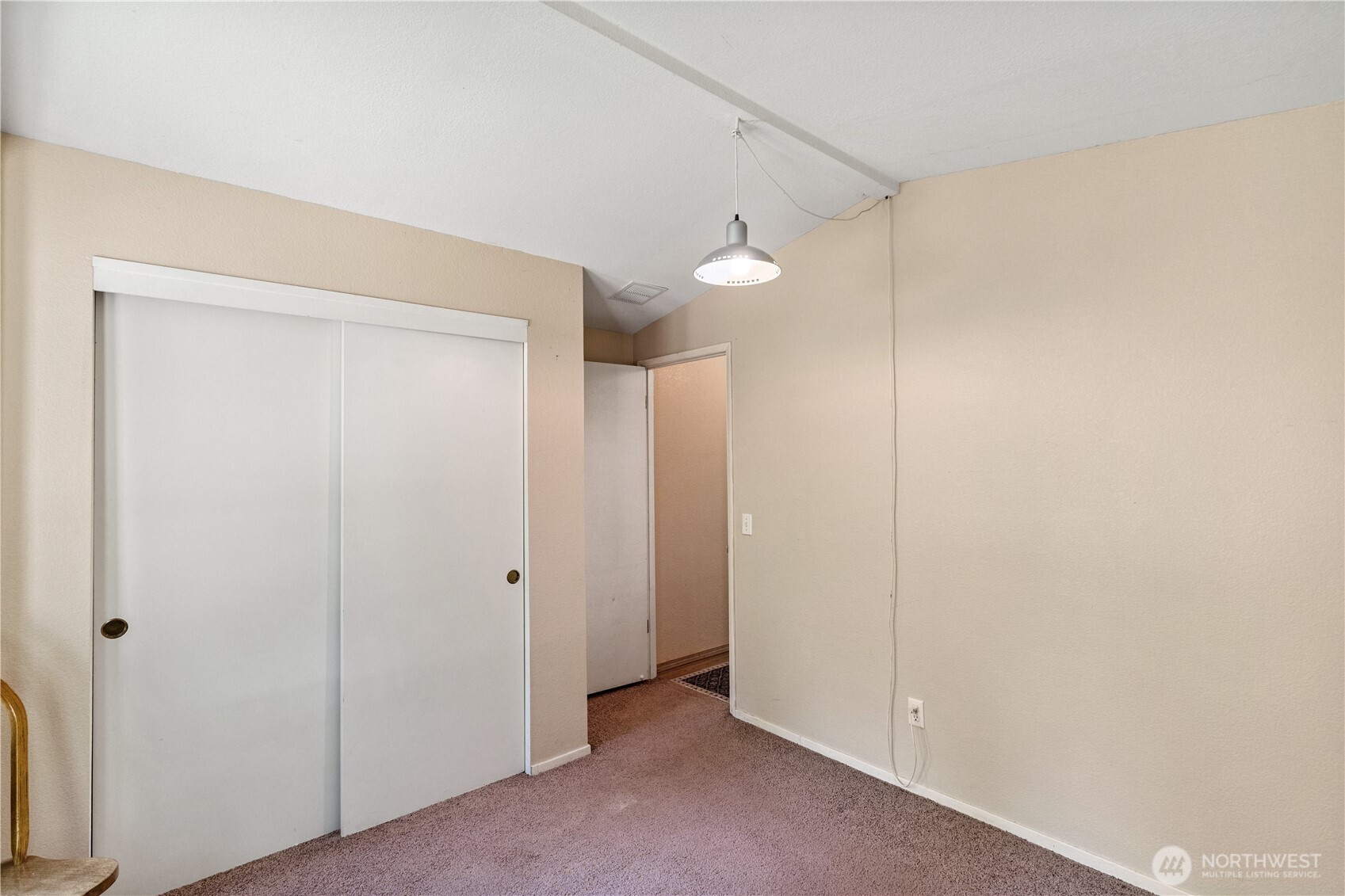 271 Cub Road Port Townsend, WA 98368 - Photo 12 of 31 Gallery Image 12