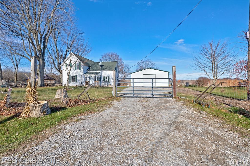 7560 Metcalf Road Avoca, MI 48006 - Photo 43 of 57