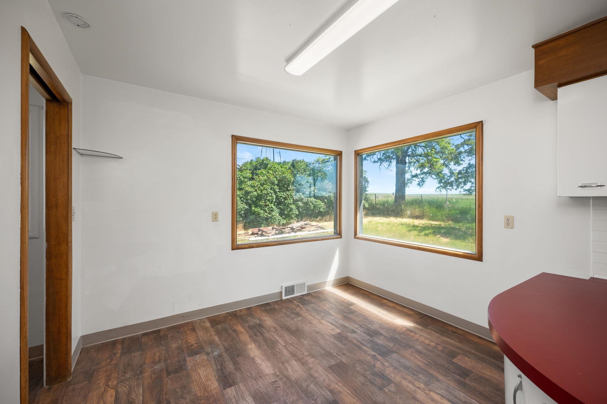 33599 Oehlschlaeger Road Reardan, WA 99029 - Photo 11 of 42 Gallery Image 11