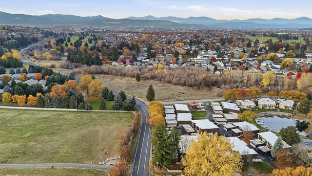 $224,900 | 305 South Liberty Lake Road, Unit 1, Liberty Lake, WA 99019