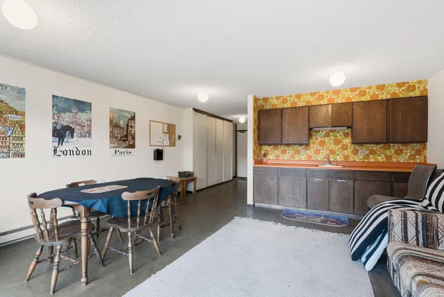 $224,900 | 305 South Liberty Lake Road, Unit 1, Liberty Lake, WA 99019