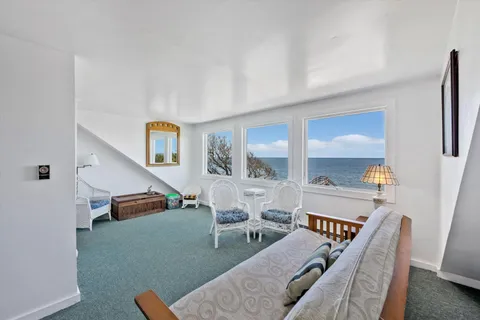 $2,492,000 | 232 Robbins Hill Road, Brewster, MA 02631
