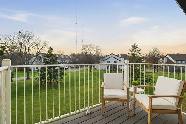 $115,000 | 766 County Rd F West, Unit I, Shoreview, MN 55126