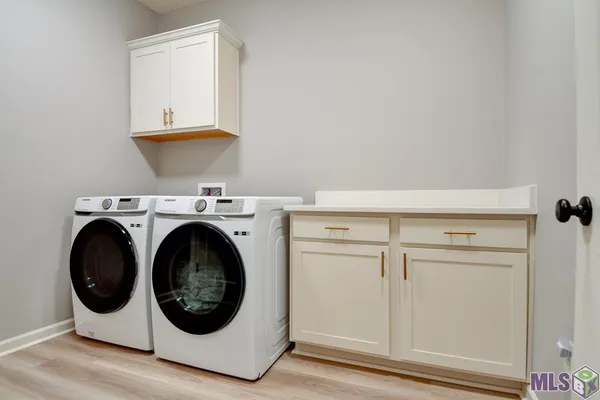 $339,000 | 1038 Creek Breeze Avenue, Baton Rouge, LA 70820