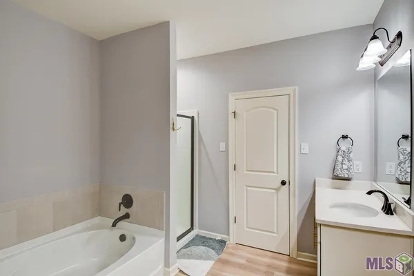 $339,000 | 1038 Creek Breeze Avenue, Baton Rouge, LA 70820