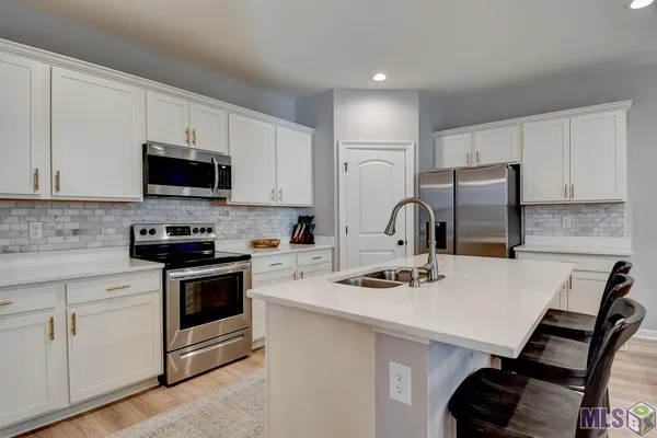 $339,000 | 1038 Creek Breeze Avenue, Baton Rouge, LA 70820