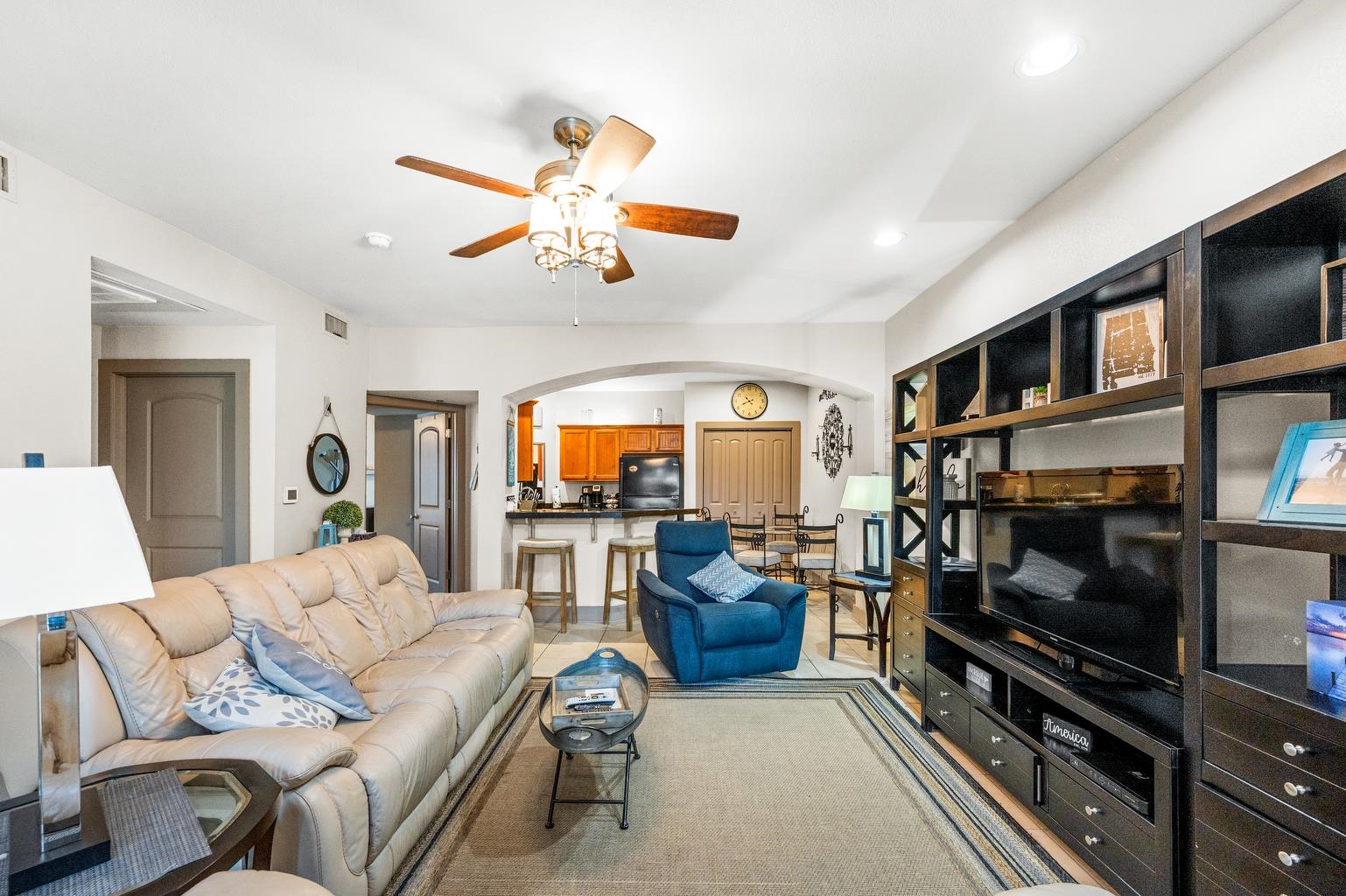 20050 Oak Road East, Unit 2413 Gulf Shores, AL 36542 - Photo 7 of 50