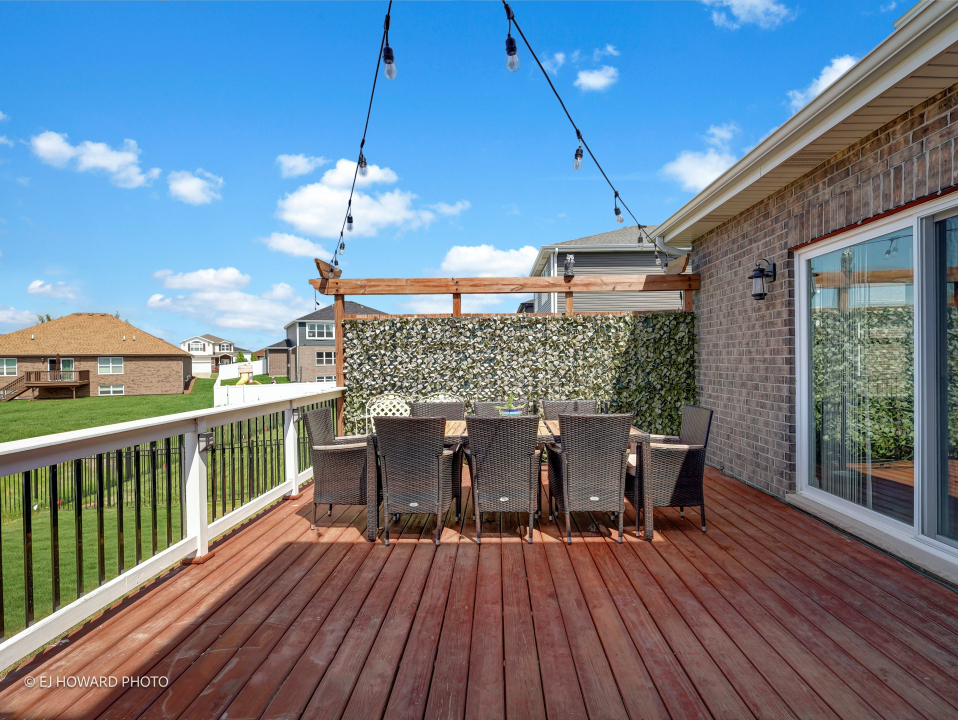 16308 Palomino Path Manhattan, IL 60442 - Photo 7 of 39 a view of a balcony with furniture