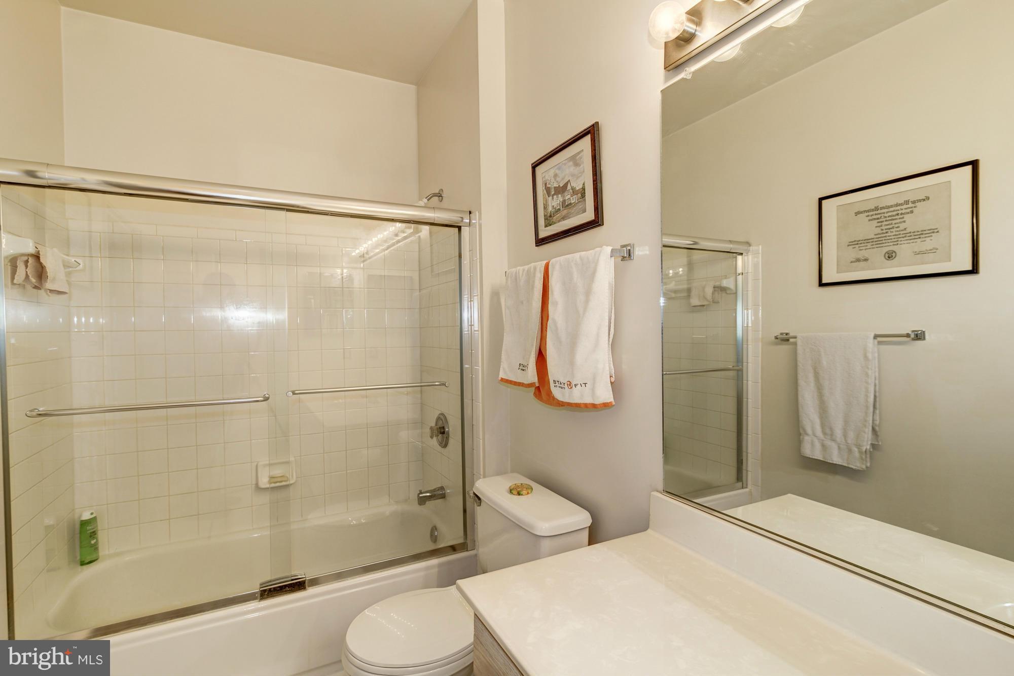 11406 Windleaf Court, Unit O Reston, VA 20194 - Photo 18 of 30 Master Bathroom