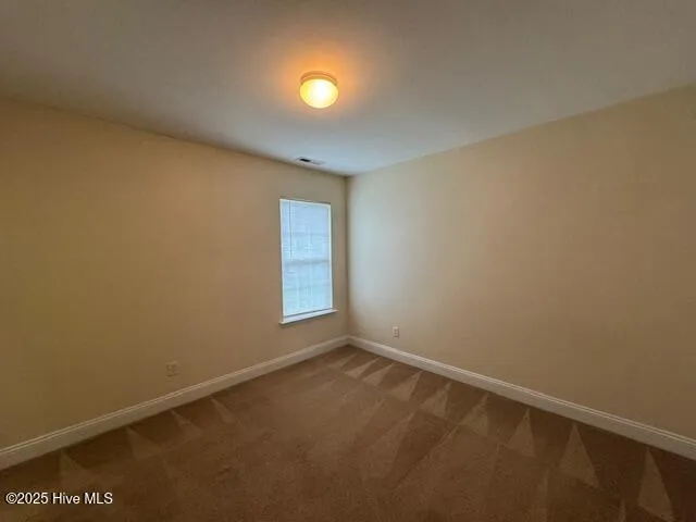 $1,950 | 113 Red Bird Lane, Hampstead, NC 28443