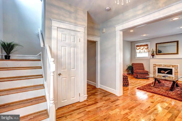 4004 Pinkney Road Baltimore, MD 21215 - Photo 27 of 30 Interior (General)