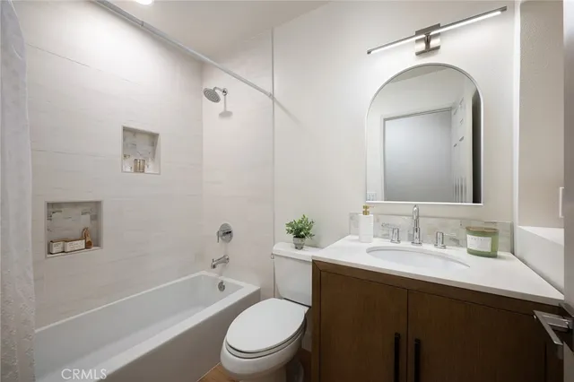 $1,369,000 | 27075 La Fuente, Mission Viejo, CA 92692