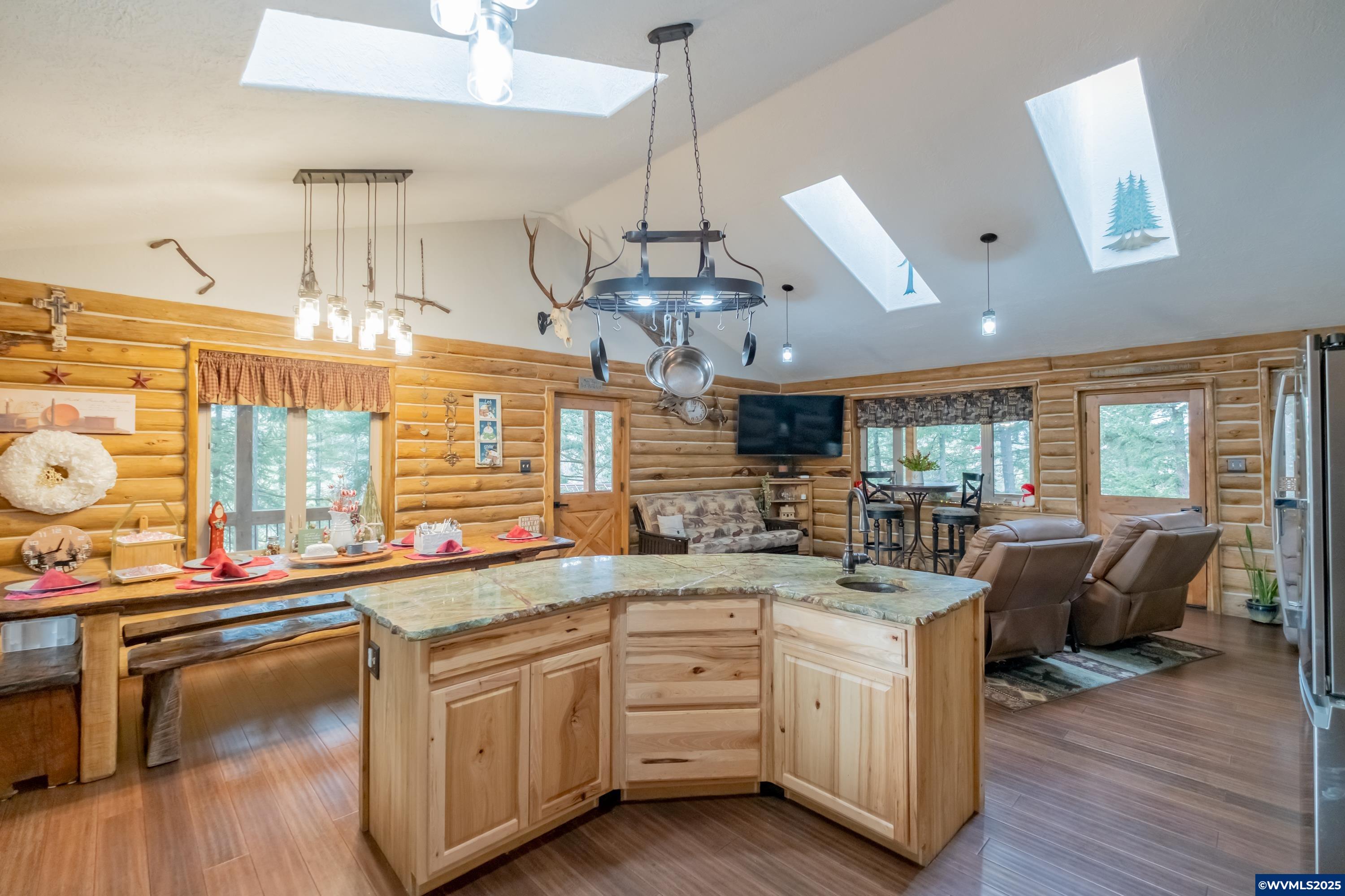 32583 Bellinger Scale Road Lebanon, OR 97355 - Photo 17 of 49 Gallery Image 17