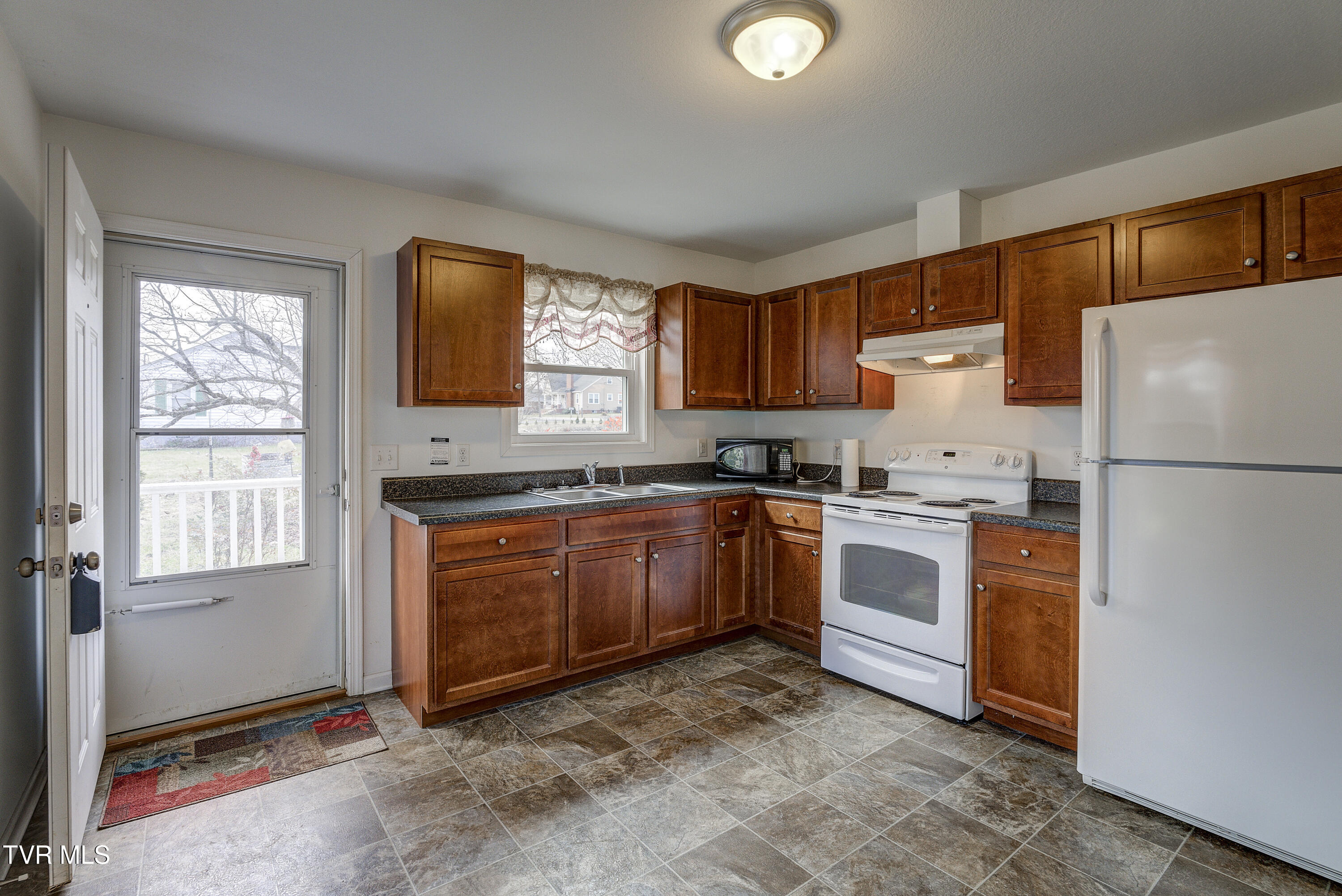 301 Carter Sells Road Johnson City, TN 37604 - Photo 15 of 38 CarterSells-7