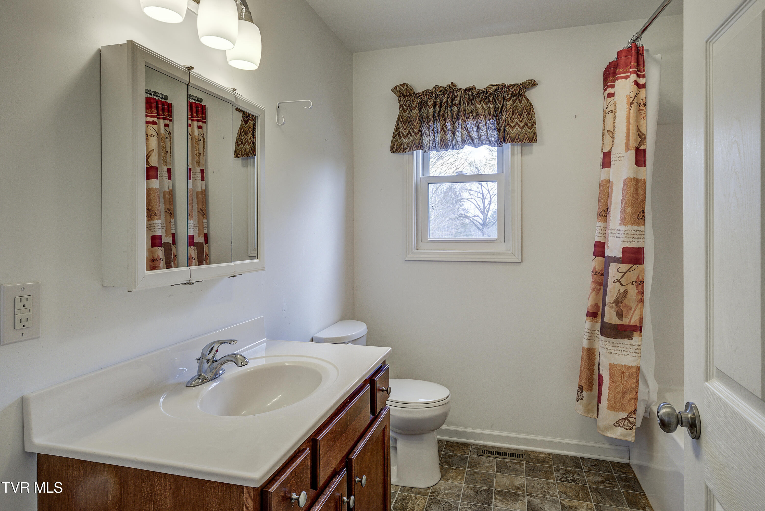 301 Carter Sells Road Johnson City, TN 37604 - Photo 21 of 38 CarterSells-14