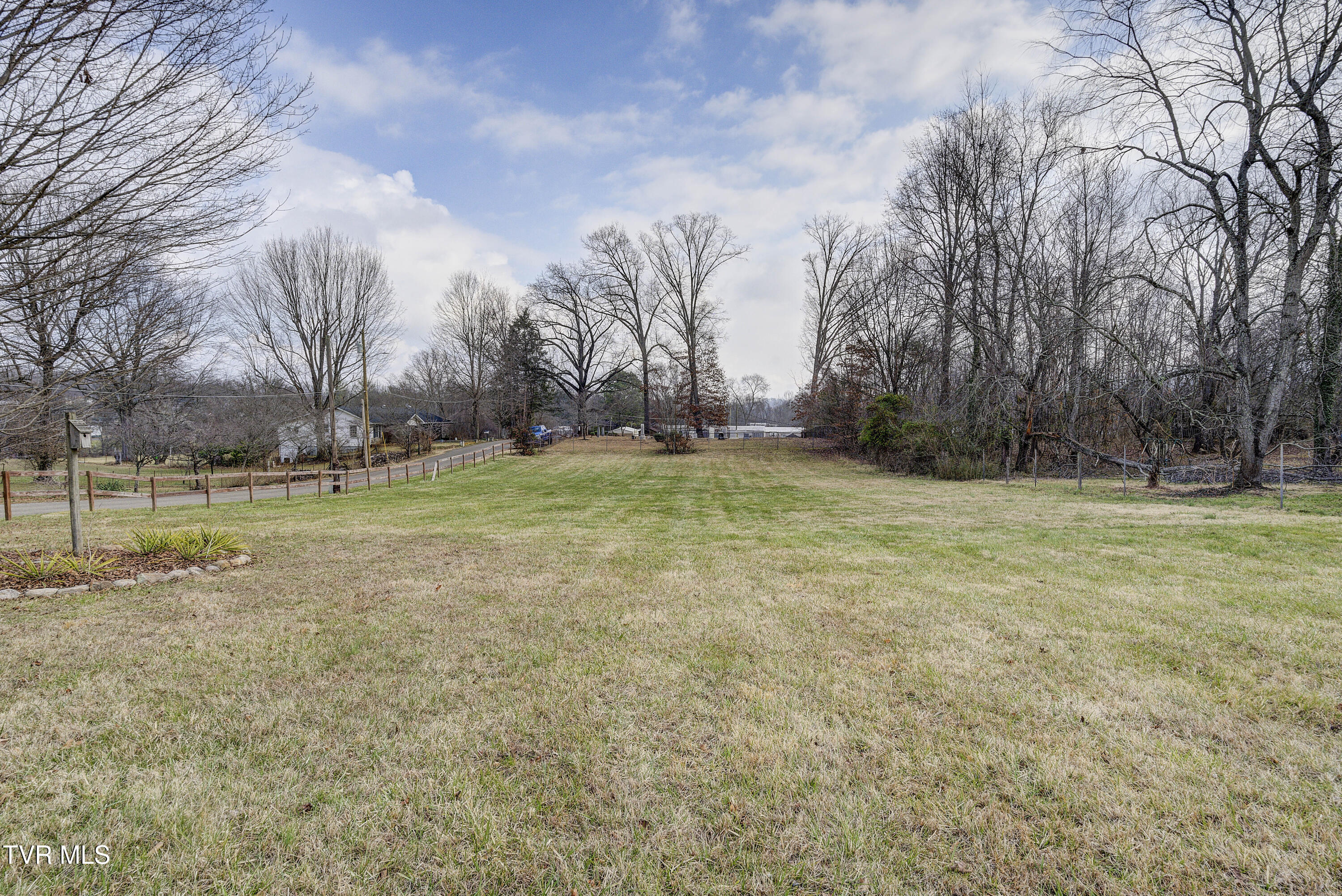 301 Carter Sells Road Johnson City, TN 37604 - Photo 31 of 38 CarterSells-24
