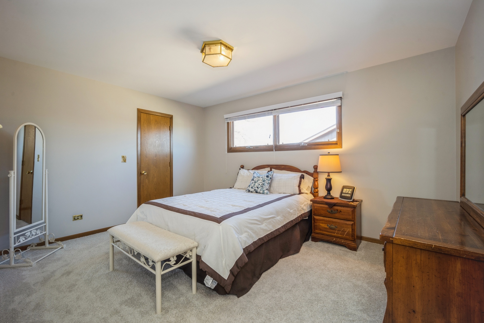 1013 Elmdale Road Glenview, IL 60025 - Photo 15 of 30