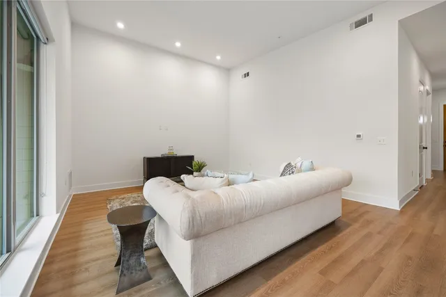 $2,500 | 4704 Sunset Trail, Unit 2301, Austin, TX 78745